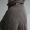 Midikleid aus Merinowolle Mocha