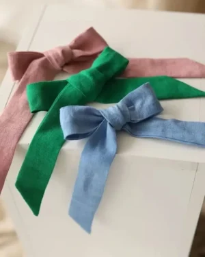 Haarschleife aus Leinen mit Clip